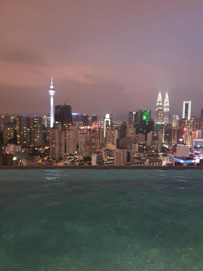 Infinity Pool/lucentia Bbcc,near Trx, Klcc, Pnb118 Pangsapuri